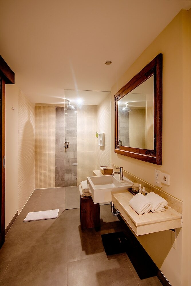 Aparthotel Rama Residence Petitenget Hotel