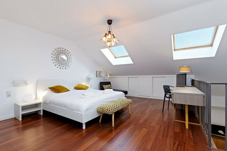 Apartamentos Souvir�n City Center