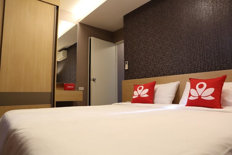 Hotel Zen Rooms Sukhumvit Soi 22