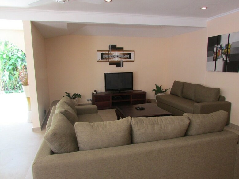 Aisha Family Villas-5bedroom Private Pool