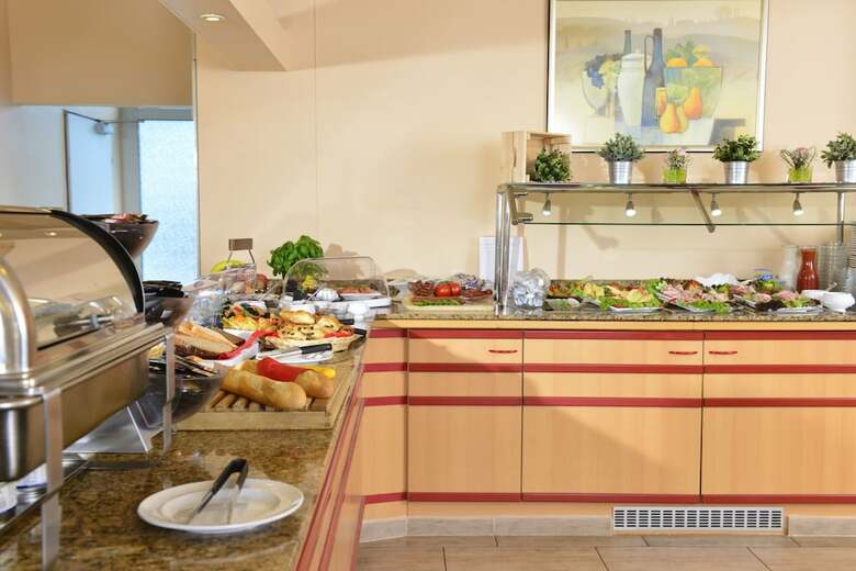 Michel Hotel Frankfurt Airport