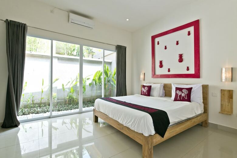 Del Mar Beach Vilas-6bedroom Private Pool