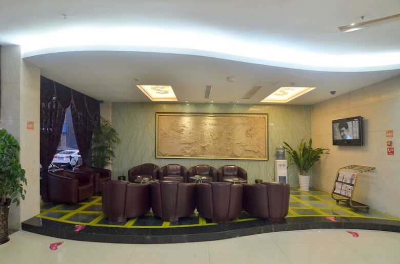 Yiwu Yuejia Hotel