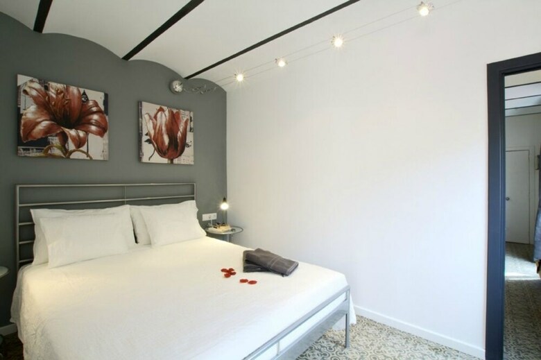Apartamentos Homenfun Attic Sants Train Station