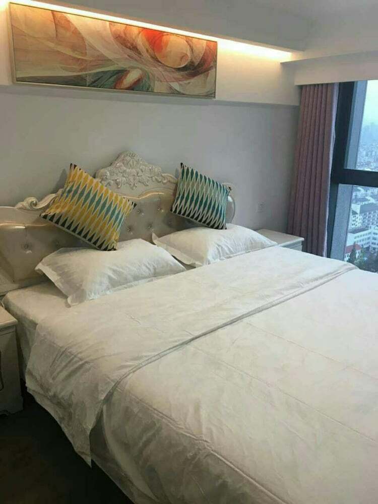 Kela Service Apartment Hotel