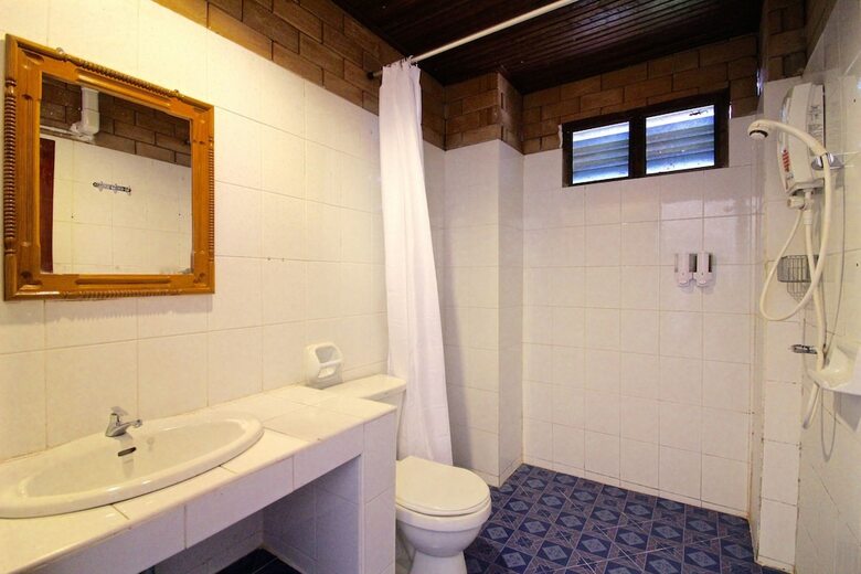 Hotel Pornpailin Riverside Resort
