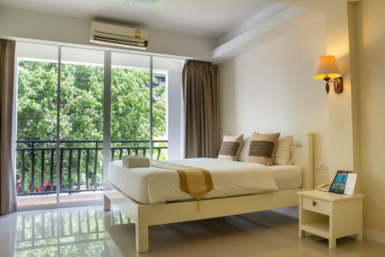 Hotel 12heh Pattaya