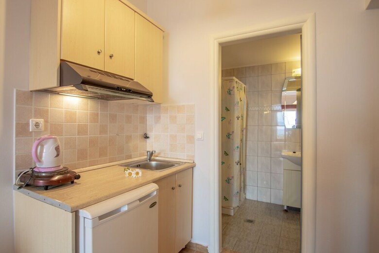 Aparthotel Agoulos Beach Hotel
