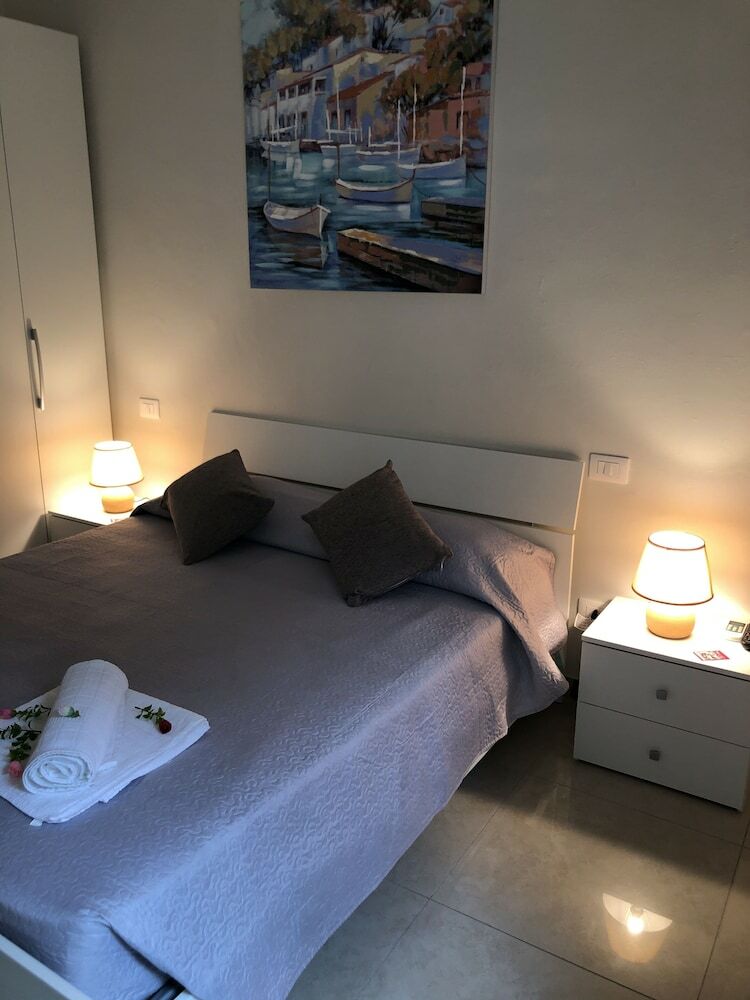 Vol� Club Bed & Breakfast