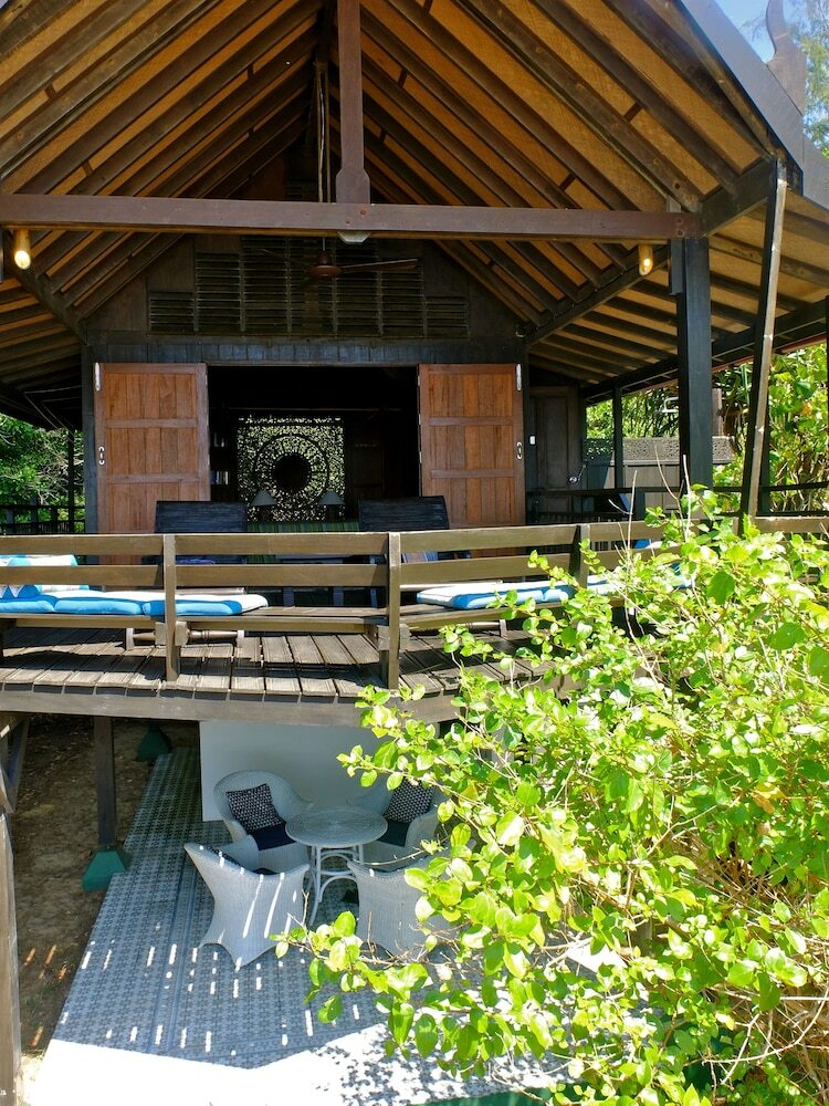 Hotel Golden Buddha Beach Resort