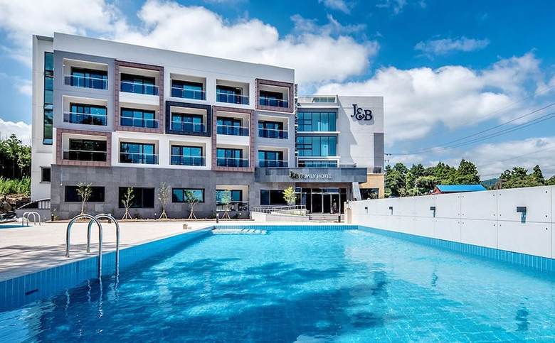 Jnb Family Hotel