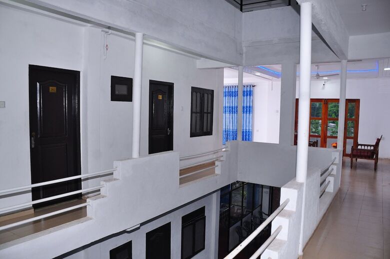 Hotel Jagadakshi Holiday Resort