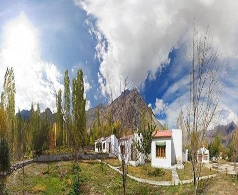 Hotel Himalayan Eco Resort