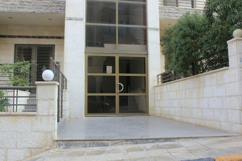 Apartamentos Cozy & Gated Compound