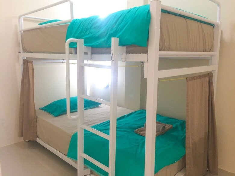 Hostal Rama 9 Kamin Bird Hostel
