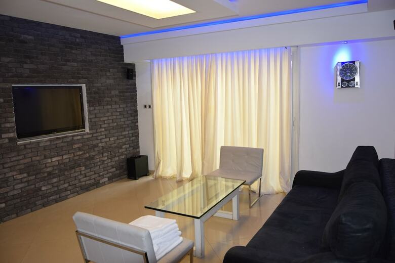 Apartamento La Palmora Suites