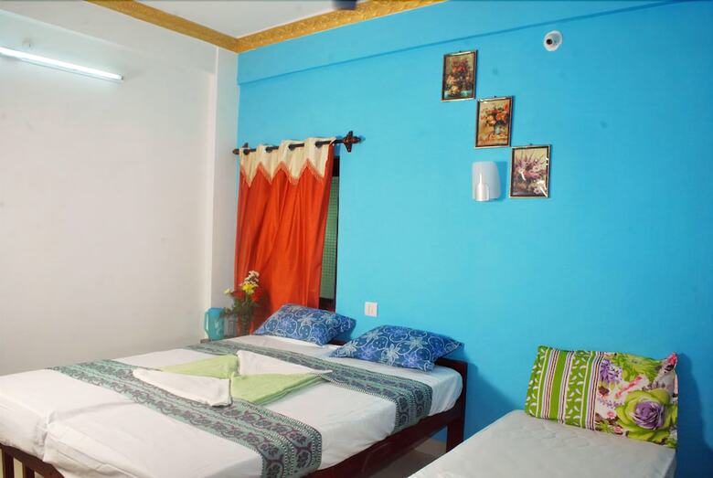 Calangute Beach Side Hotel