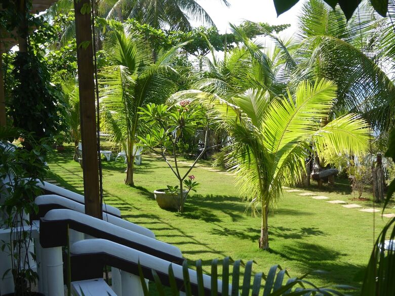 Hotel Island View Beachfront Resort