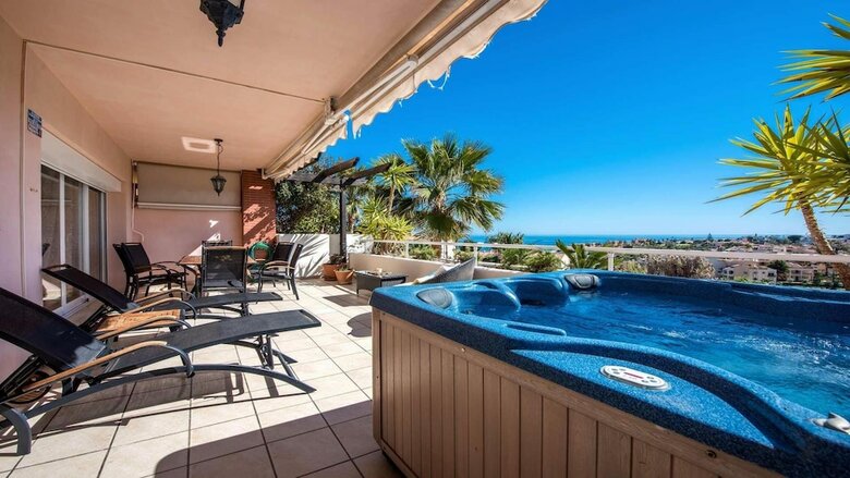Malibu Apartments