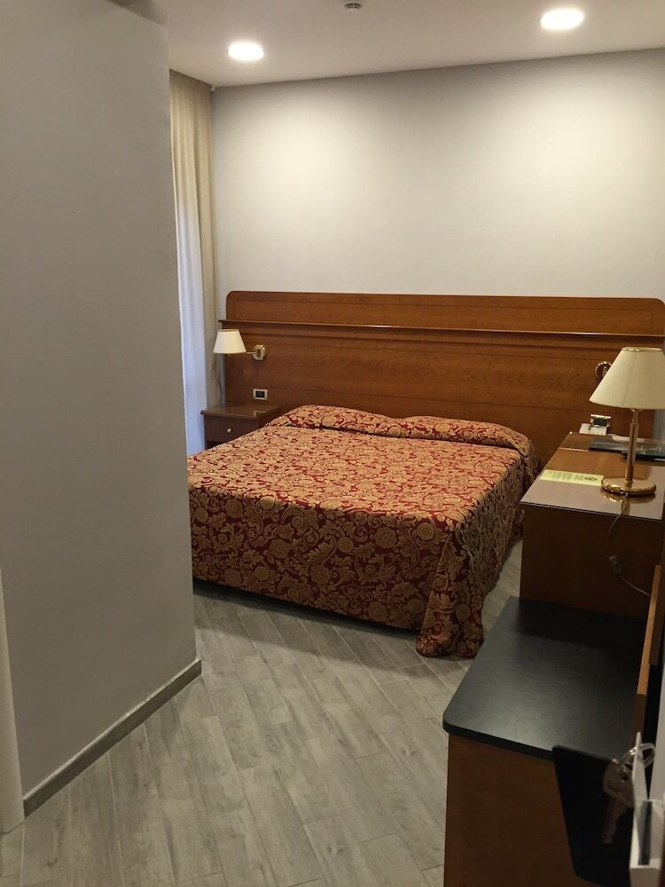 Hotel Excelsior