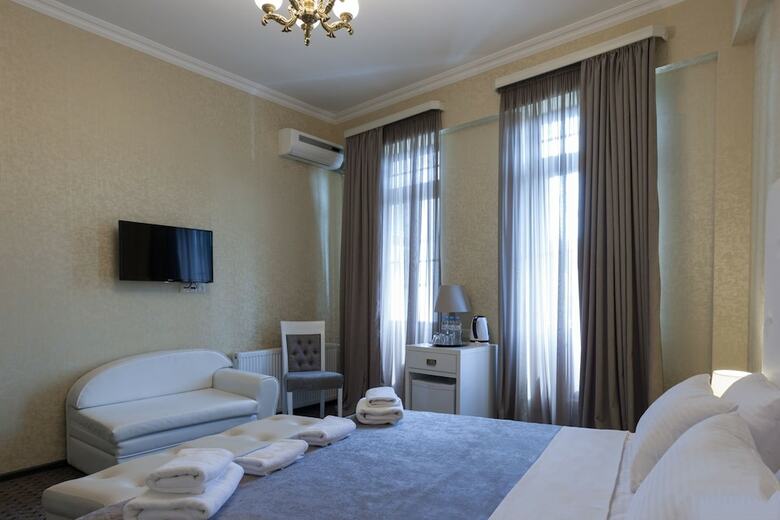 Hotel Piazza