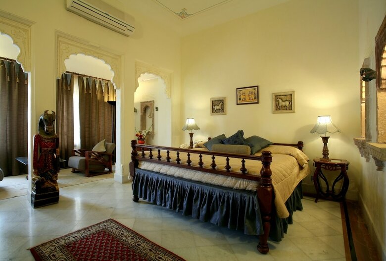 Hotel Fateh Bagh