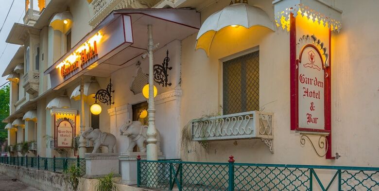 Garden Hotel