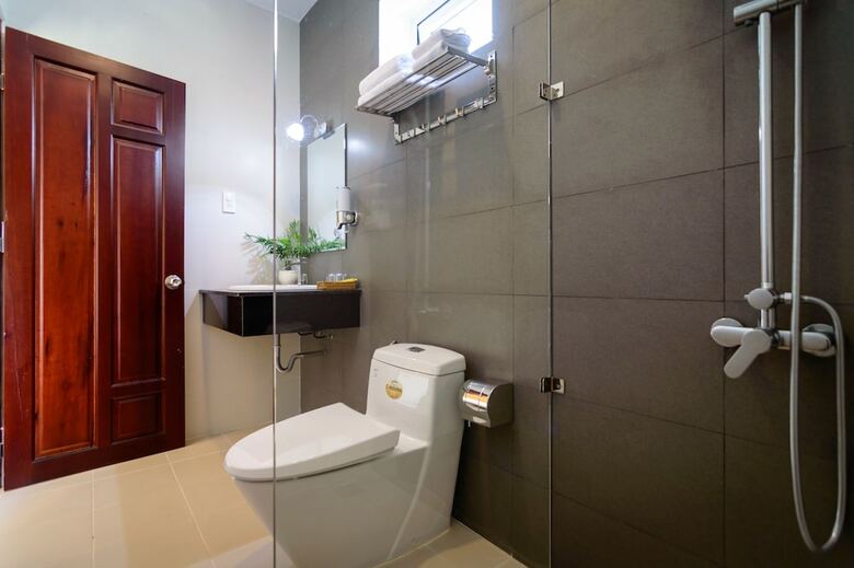 Robins Villa