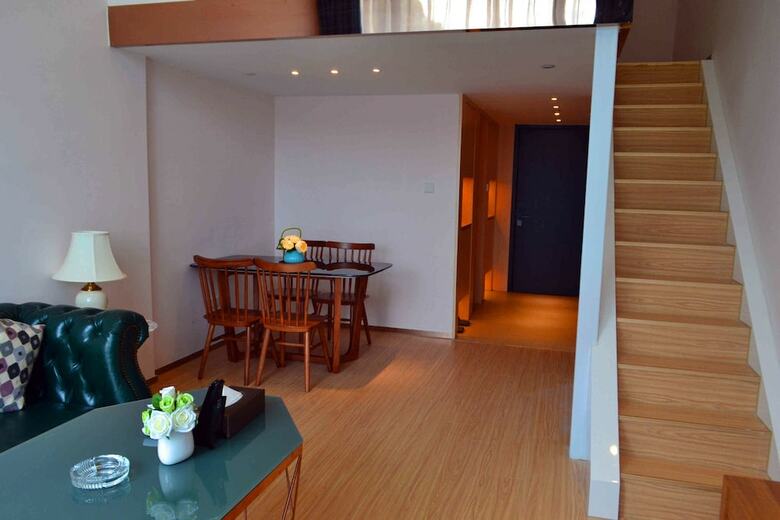 Ys Lida Square Apartment