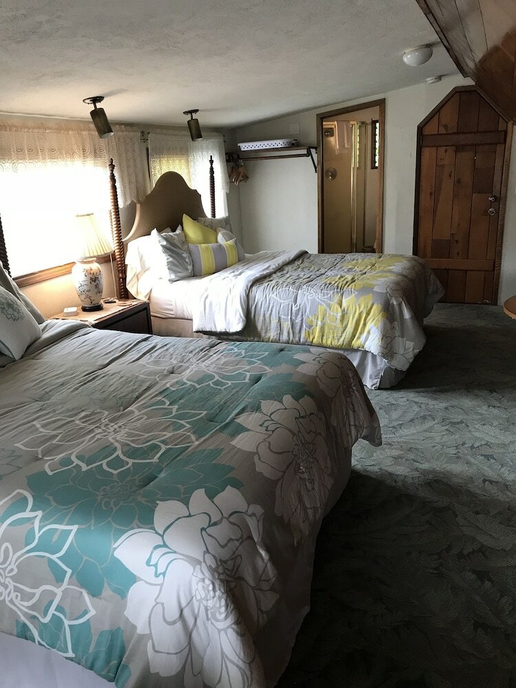 Posada Hale Maluhia Country Inn