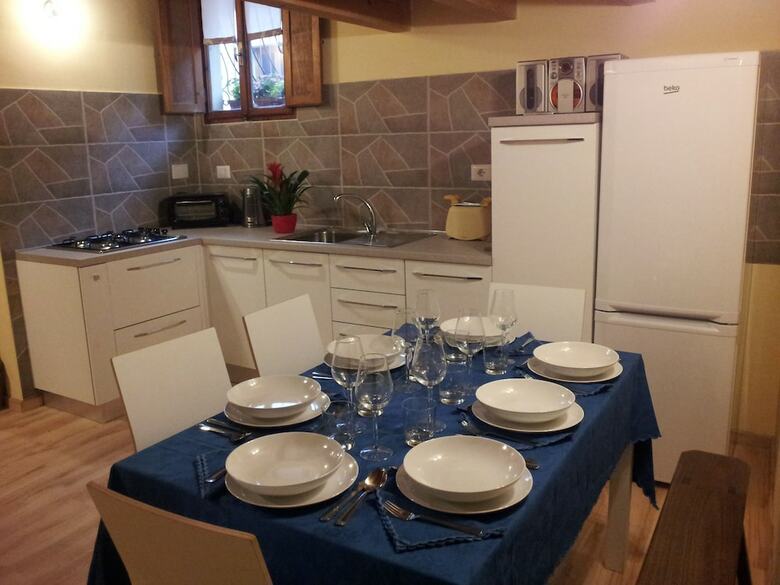 Monna Lisa Apartment