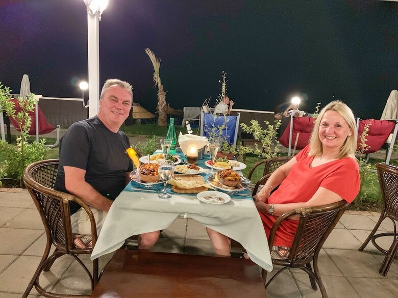 Y�cel Hotel