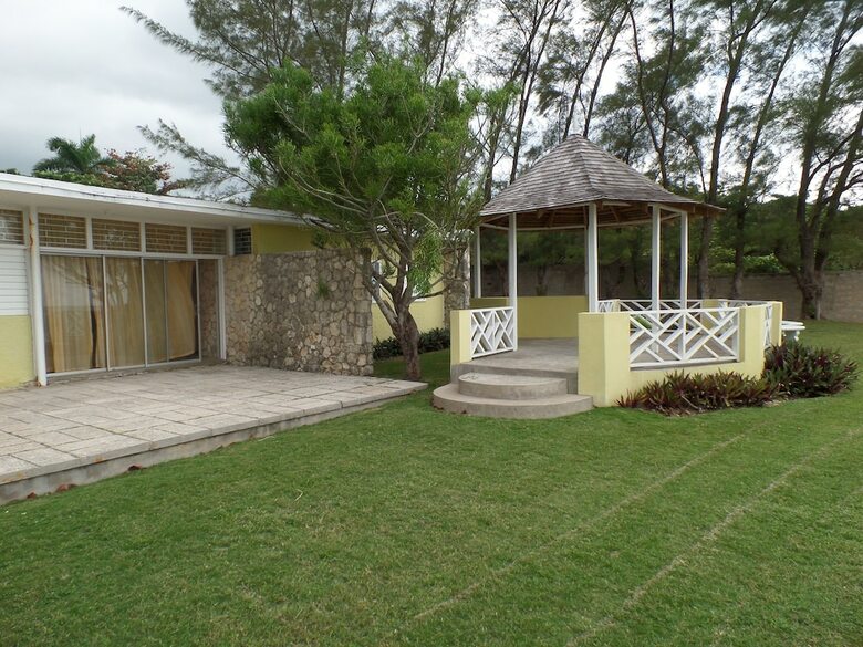 Miramar Villa