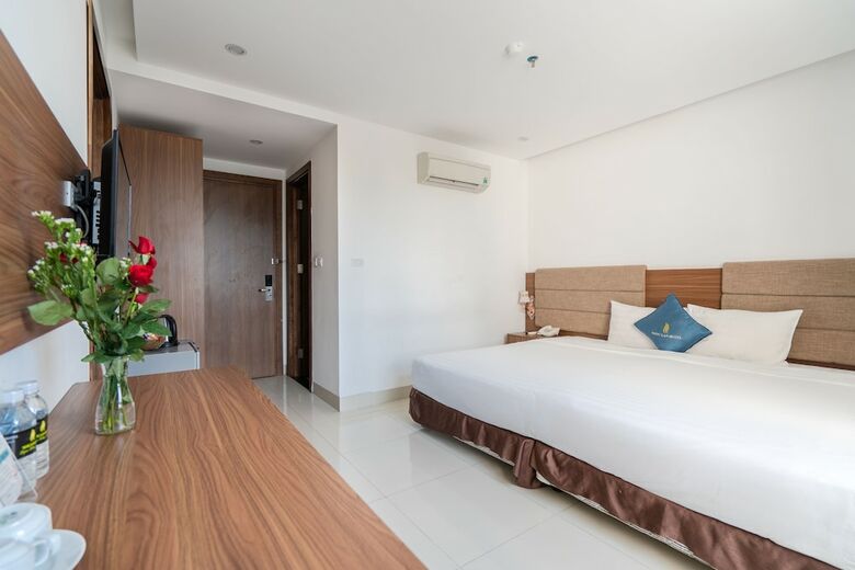 Ngoc Lan Hotel