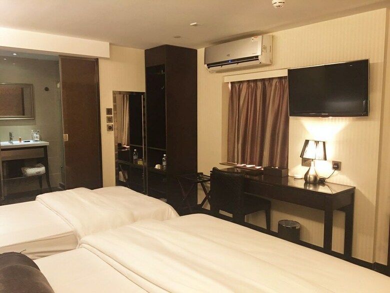 The Ten Hotel