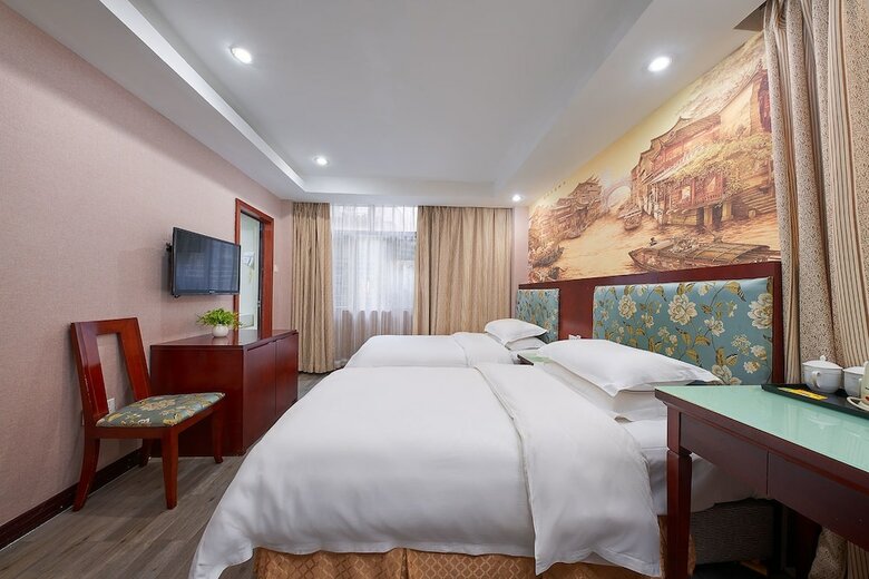 Kaiserdom Hotel China Plaza