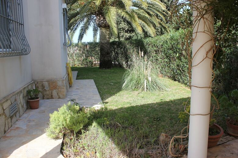 001 Villa India