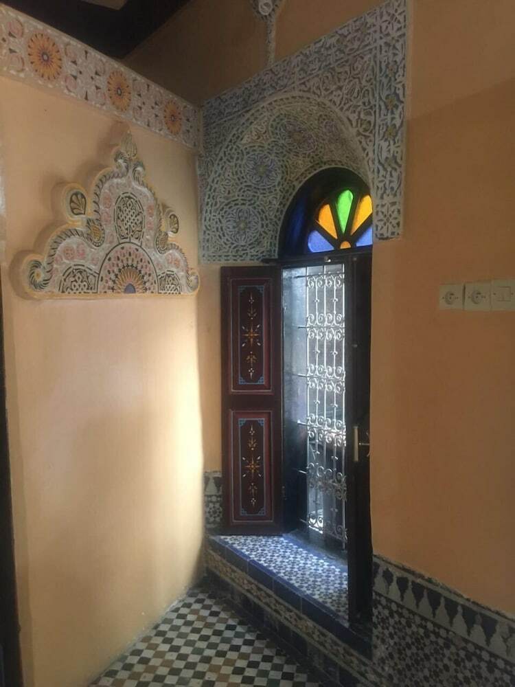 Hotel Dar El Karaweiene