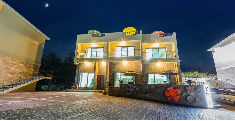 Yeosu Ggotnal Pension