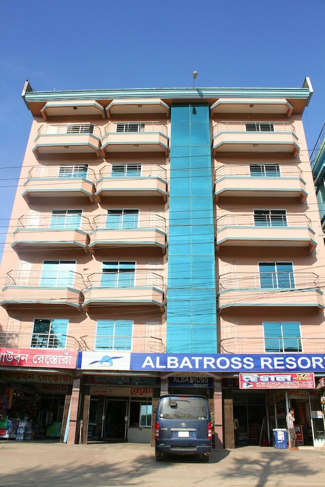 Hotel Albatross Resort