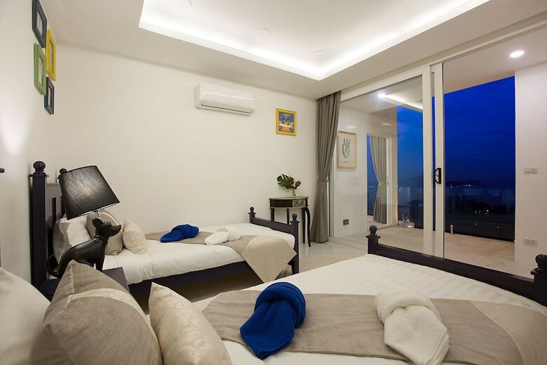 Villa Tulip With Private Pool