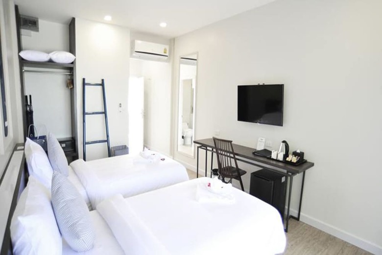 Combo Beach Hotel Samui