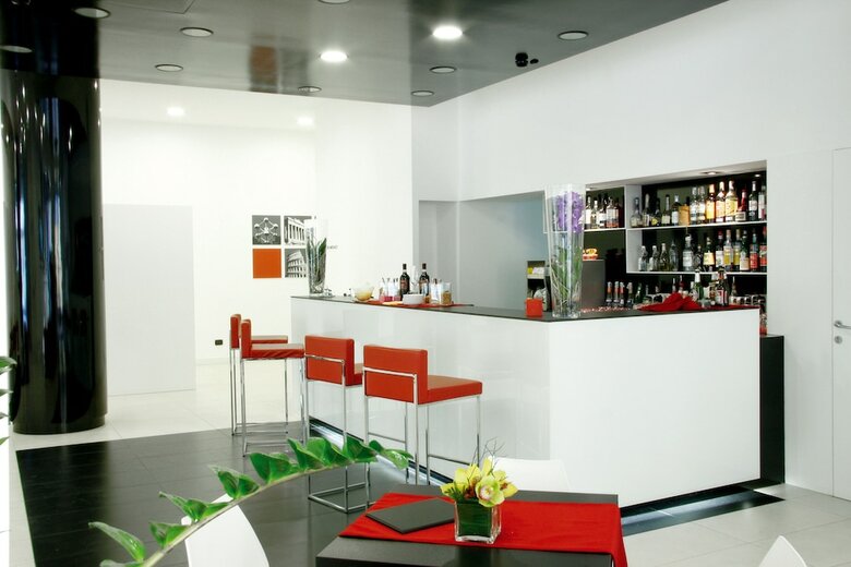 Euro Hotel Residence
