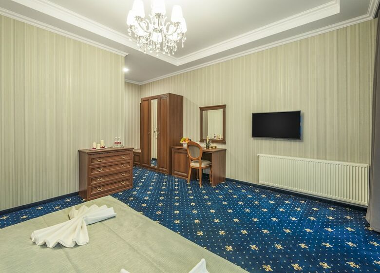 Lermont Hotel