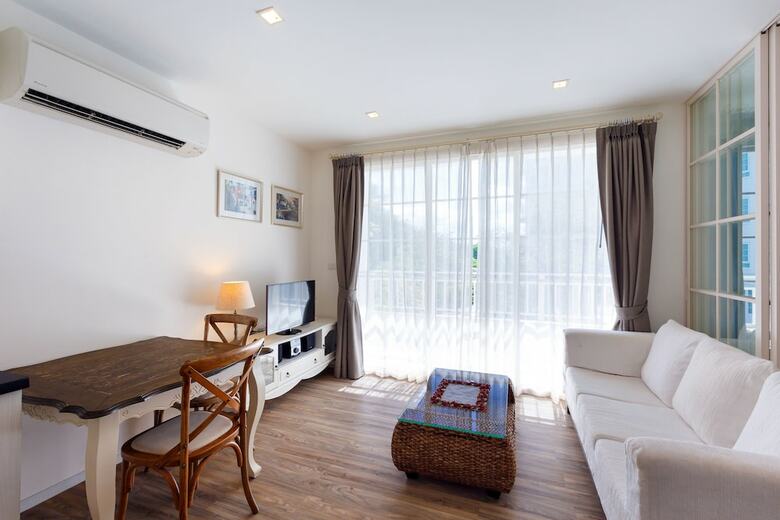 Summer Hua Hin Condominium