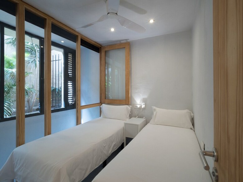 Apartamentos 11 Holiday Homes