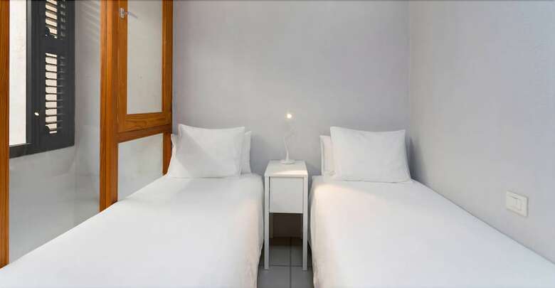 Apartamentos 11 Holiday Homes