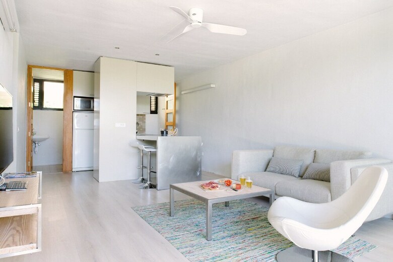 Apartamentos 11 Holiday Homes