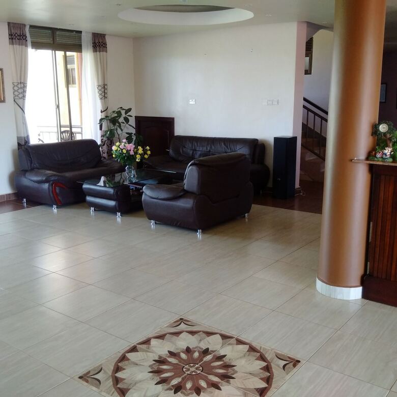 Hursey Resort Hotel