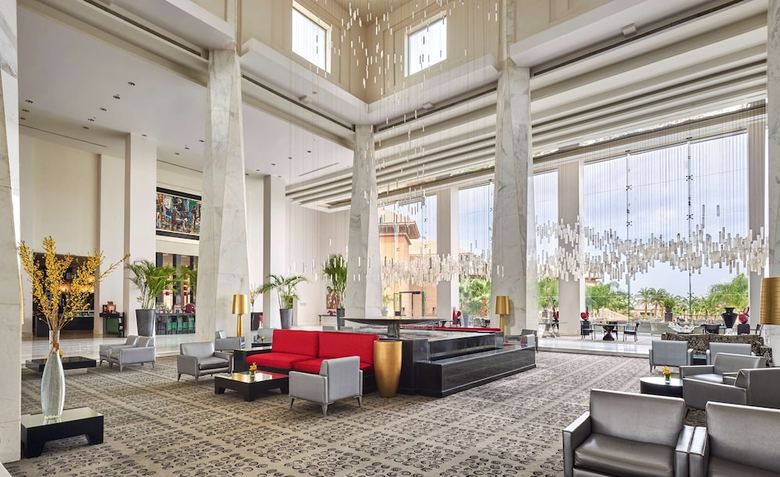 Hotel Dusit Thani Lakeview Cairo